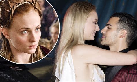 sophie turner leaked video|Game of Thrones: Sophie Turner strips off in X